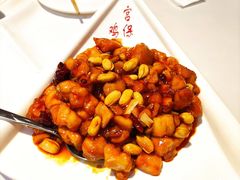 -峨嵋酒家总店(车公庄店)