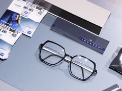 -目艮眼镜SHOWROOM(品牌集合店)
