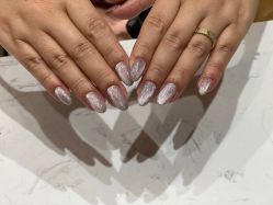 -猪猪女孩日式美睫美甲