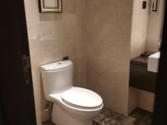 -扬州绿地铂骊酒店