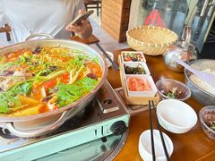 -苗家恒灵酸汤鱼-跳水牛肉连锁店(凯里总店)