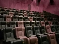 -英皇UA电影城(虹桥天地店)