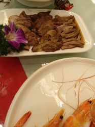 -鑫淼餐饮娱乐中心(江东街店)