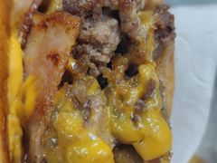 -TRIPS BURGER(大钟寺店)
