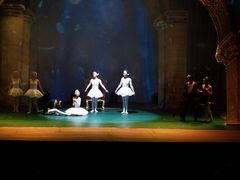 -虹口区工人文化宫