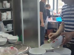 -周震馄饨