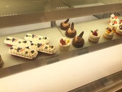 -好利来(曲江龙湖店)
