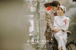 点击看大图 -挪娅婚纱摄影皇家会所