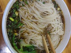 -老字号巴山酸菜米线(巴渝佳梦小区店)