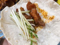 -老街烧烤大排档·地道湖北菜·龙虾馆(汉口火车站店)