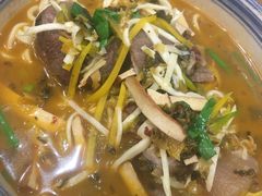 -陈八两面家(华孚写字楼店)