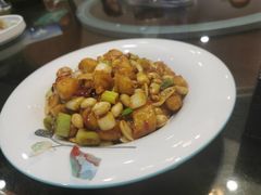 宫保鸡丁-大鸭梨烤鸭店(金顶街店)