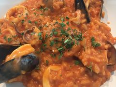 -ROAST coffee & eatery