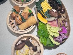 -一叶一世界•素食餐厅(新光天地店)