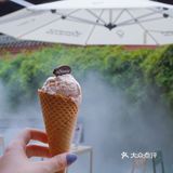 瑞士留学的朋友🍦路过太古里Mc house尖叫‼️