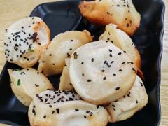 -香山胡记吴江路生煎(灵山路店)