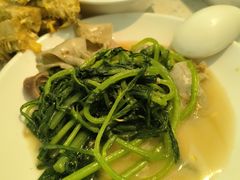 -肥仔文澳门猪骨煲(南京西路店)