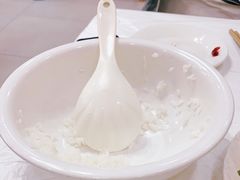 -乡土特色.冷锅鱼.牦牛肉汤锅