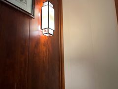 -颐而康·按摩·艾灸·足疗(南岸晶都店)