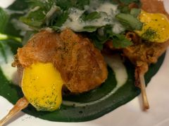 香煎牛蛙腿佐特制欧芹酱-Le Bistrot de Racine