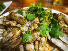 -兆辉木炭海鲜烧烤·海鲜小炒