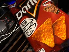 -爆炸头阿姨小四川正宗川味小吃(无任何分店)