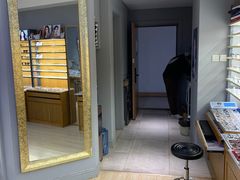 -优医视平价眼镜蔡司依视路折扣工厂店(德胜门店)