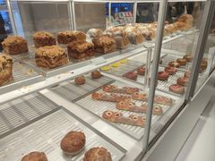 -好利来(上海长宁龙之梦店)
