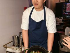 -斯普汇生蚝牛排馆(中骏世界城店)