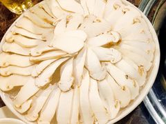 -菌海森林·非遗野生菌火锅(西山区滇池路摩根道店)