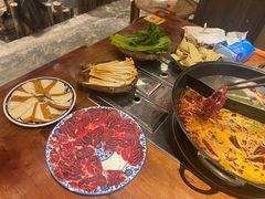-袁山山重庆火锅(丈八北路店)