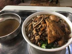 -花溪王记牛肉粉(四季花溪商场店)