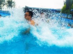 iphone_upload_pic-欢乐水魔方水世界