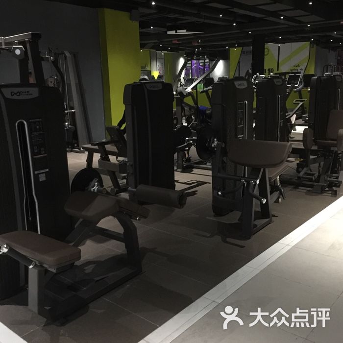 斯迈尔健身会所