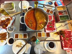 鸳鸯锅打边炉（五选二）-燃计沙茶皇·香港沙茶火锅(人广旗舰店)