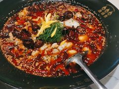 -渔语鱼酸菜鱼新川菜(来福士店)