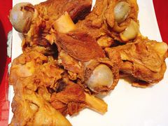 -吴记酱骨炖菜馆(西大直街店)