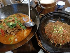 -富正毅三下锅·湘西韵味(天门山索道店)