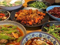 -十三式重庆江湖菜(金茂览秀城店)