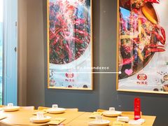 景观位-虾满堂小龙虾烧烤(富荟广场店)