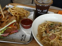 -SAANCI山池咖啡(海上世界文化艺术中心店)