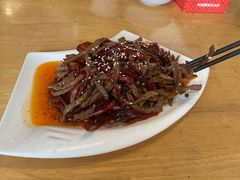 -兔行天下-鸿鹤鲜锅兔(中海国际店)