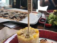 -I HOLIC艾豪丽披萨(KKone店)