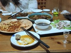 -六福烧烤酒馆(秦隆步行街店)