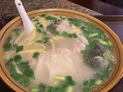 鱼尾小馄饨-小街天府(西工小街店)