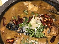鱼头泡饼-京味斋·北京烤鸭(北京南站洋桥店)