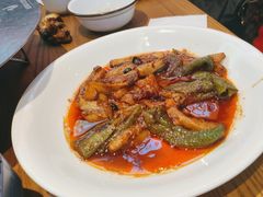 -俭寨大盘鸡·手抓肉·烧烤新疆菜(乌苏路店)