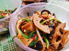 -清泉食杂店