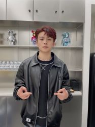 -AYO SALON