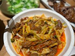 -川堂风·跷脚牛肉·乐山爆炒(宝山日月光店)